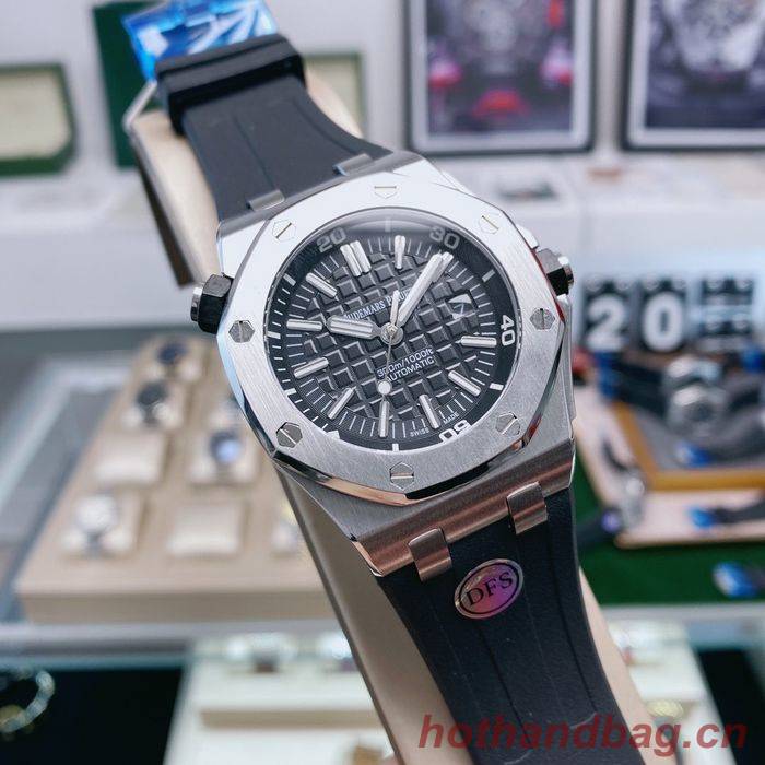 Audemars Piguet Watch APW00030